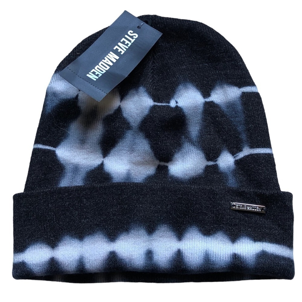 Steve Madden Black Cream And Gray Tie Dye Knit Beanie NWT